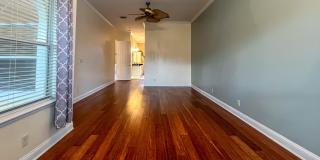 1704 TALL TREE Drive E Gallery 28