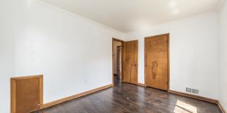662 Eastmoor Boulevard Gallery 17