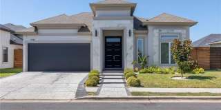 5701 Pelican Avenue Gallery 1