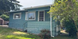 2106 42nd Ave SW Gallery 18