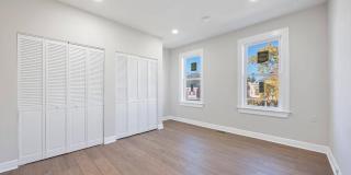 117 South Collins Avenue Gallery 16