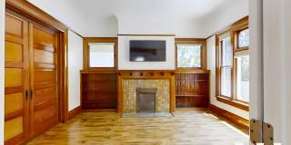 Expansive Six Bedroom House Steps from USC Campus! Gallery 6
