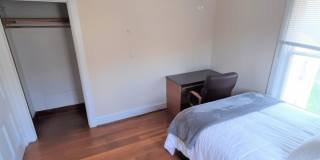 119-121 Prospect Street Gallery 9