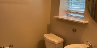 Cute 3 Bed 2 Bath with Fenced Yard Gallery 7