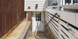1319 C Street NE Gallery 24