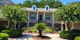 Easy, maintenance-free living at Villas on the Green at Southbridge Golf Club Gallery 1