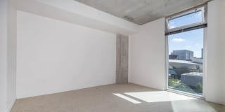 EVIVA On Cherokee Gallery 26