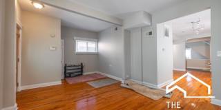4319 North Lawndale Gallery 4