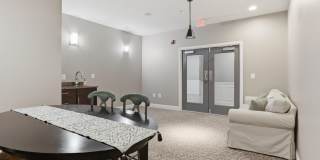 24636 WOOLLY MAMMOTH Terrace Gallery 41