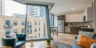 Arrive Michigan Avenue Gallery 9