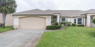 585 Grant Avenue Gallery 1