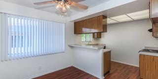 Ridgewood Village Apartment Homes Gallery 64