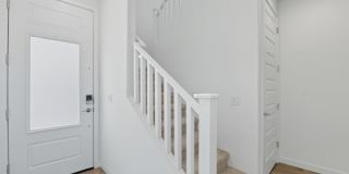 Brand New luxurious Model Home with 2 Master Suites in Warner Meadow Gallery 9