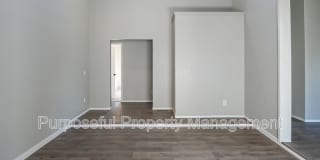 8224 Northwest 87th Street Gallery 20
