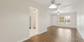 5-BEDROOM HOME IN WILSHIRE TERRACE Gallery 7
