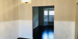 HOME IN PARK RIDGE!! Gallery 6