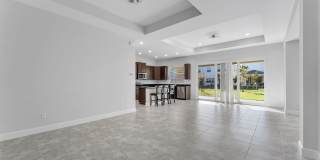 5747 Shore Pine Place Gallery 4