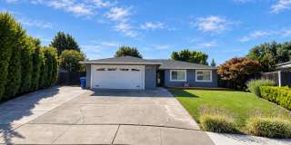 Spacious Niles Home for Rent on Huge Lot in Quiet Cul-de-Sac! Gallery 1