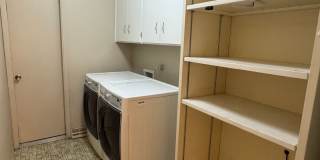 4 Bedroom, 2 Bathroom Home near Louisiana & Osuna Gallery 17