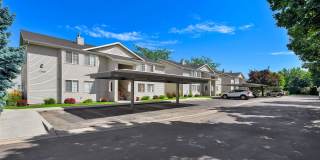 Penn Station Apartments Gallery 1