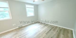 7007 East 132 Street Gallery 22