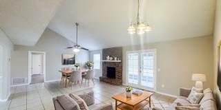 8236 Weybridge Drive Gallery 4