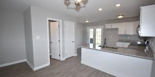 The Stowe Court Dog Friendly Condo for rent! Gallery 6