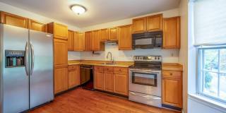 8501 BLUE BIRD WOODS Court Gallery 10