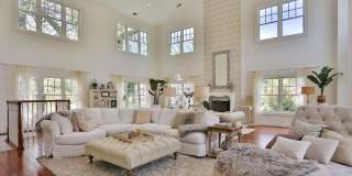 6329 LINWAY Terrace Gallery 9