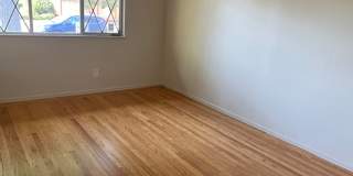 Spacious house with hardwood, handicap ramps, pet friendly, large garden with fruit trees Spacious house with hardwood, handicap ramps, pet friendly, large garden with fruit trees Gallery 25