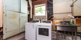 Outer Sunset: Top Floor w/ Shared Yard & Laundry on N Judah Line Gallery 35
