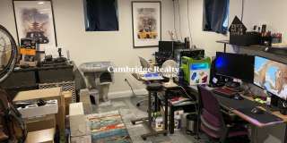 115 Pleasant St. Gallery 7
