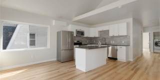 460 Smithfield Avenue Gallery 1