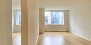 300 NORTH END AVE. Gallery 2