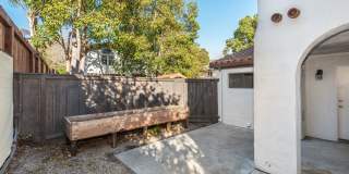 Spacious Mesa Condo with Full Two Car Attached Garage! Pet Friendly! Gallery 8