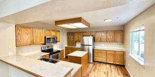 3 Bedroom Stetson Hills Home! Gallery 6