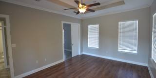 Zachary School District!  Newly remodeled 4 bedroom, 2.5 bath near downtown Zachary Gallery 15