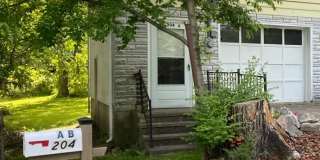 204 Maple Ave # B Gallery 1
