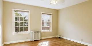 2306 Kendall Avenue Gallery 7