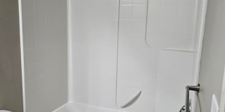 JE885 Gallery 22