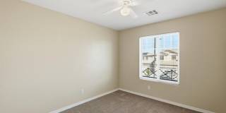 17561 W Banff Lane Gallery 23