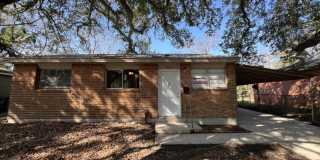 Cozy Brick Home with Covered Parking – Denova St. Gallery 1