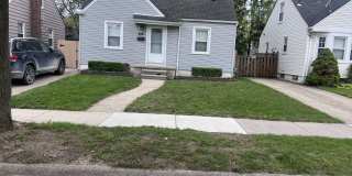 1025 Grove Avenue Gallery 1