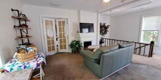 206 E Howry Ave Gallery 7