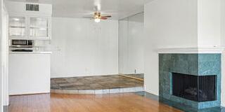 521 Montana Avenue Gallery 5