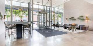 Luxe Logan Square Gallery 15