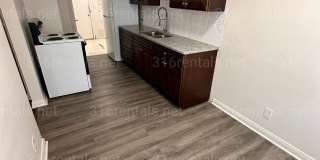 $525 - 1 bed 1 bath - Duplex Gallery 8