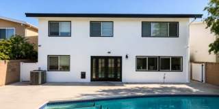 18113 Bromley Street Gallery 1