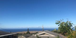 UNFURNISHED 3 BED/2BA PRIVATE HOME WITH OCEAN VIEW Gallery 1