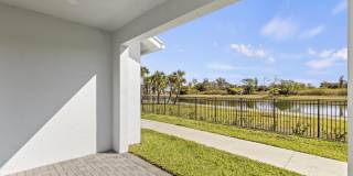4404 Longwood Lake Square Gallery 72